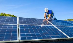 Installation et mise en production des panneaux solaires photovoltaïques à Cuxac-d'Aude